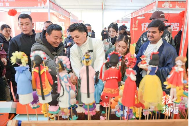  赶“黄河大集” 寻临沂年味