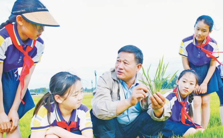  Tancheng launches field classes to promote farming education