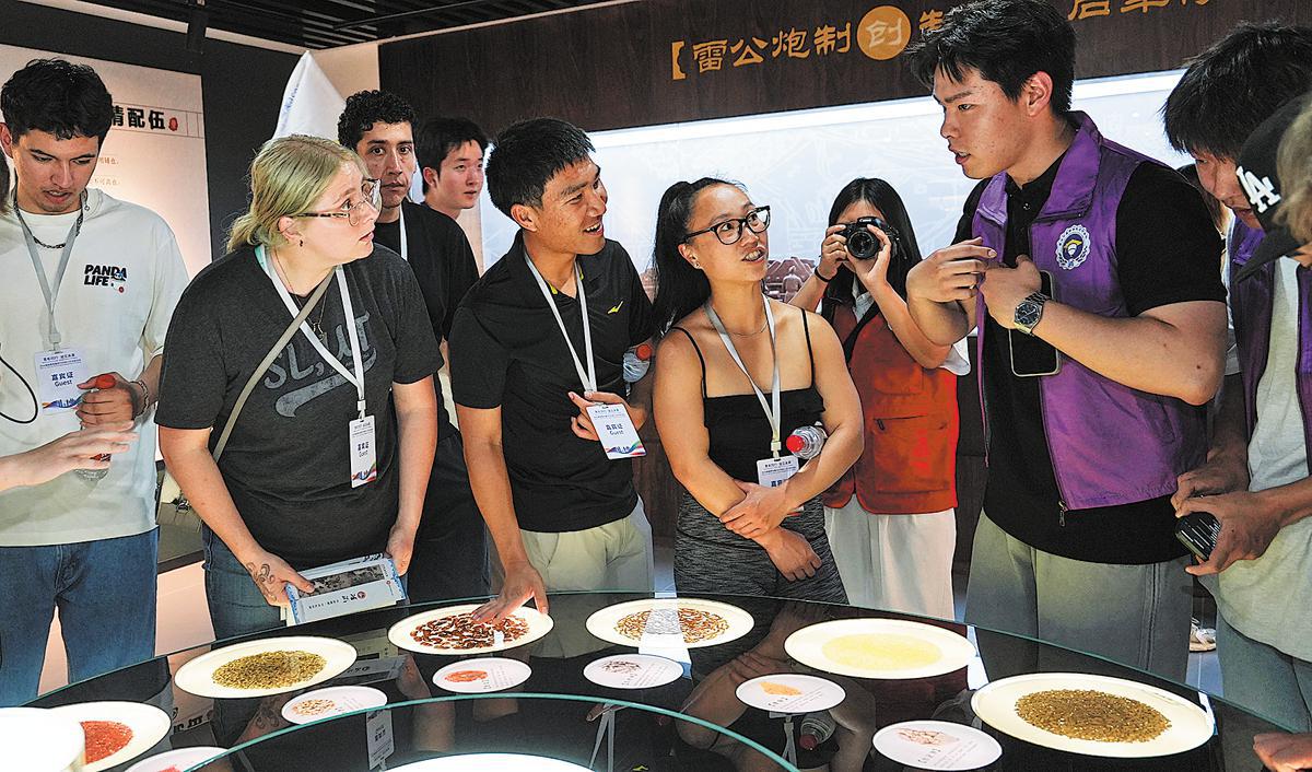 6ed8b3675b554fcf7fbf472420ce5e62_69dc2805a310d68600fb7a3c.jpeg 6ed8b3675b554fcf7fbf472420ce5e62_69dc2805a310d68600fb7a3c.jpeg